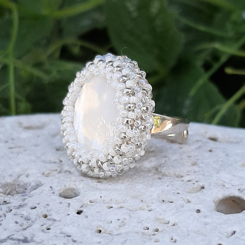 Carole L Creation PIECE UNIQUE High-quality natural mother-of-pearl ring and pearl weaving French Art Workshops