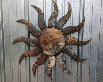 Cover me in Sunshine, Farmhouse décor, metal lawn art, front porch décor, garden decoration, yard art, gas can. recycled metal.