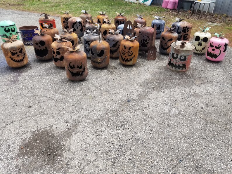 Muddled the Halloween pumpkins, Jack o lanterns, metal lawn art, front porch décor, garden decoration, yard art, gas can. image 8