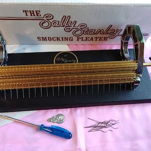 Sally Stanley Smocking Pleater. Complete in Original Box. With