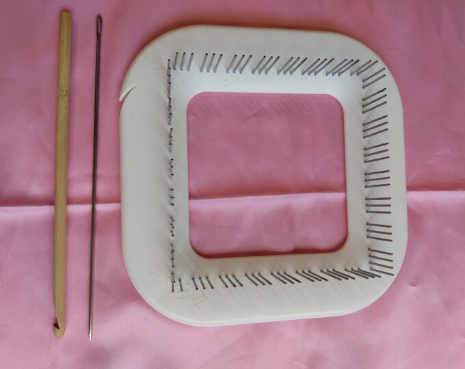 Schacht Zoom Loom. 4 X 4. Pin Loom. Crochet Hook Etsy