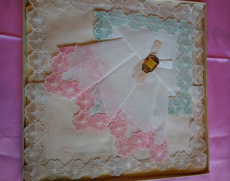 Wedding Tears 3 Pastel Edged Handkerchief in Original Box Free US Shipping