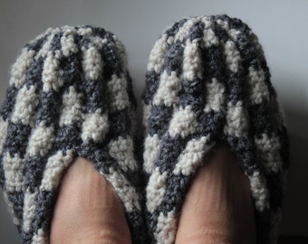 checkerboard slippers