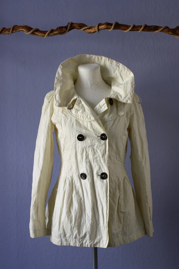 cream short jacket