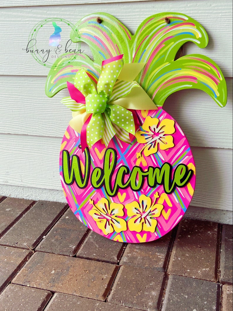 Pineapple Door Hanger Pineapple Decor Pineapple Wreath Pink Etsy