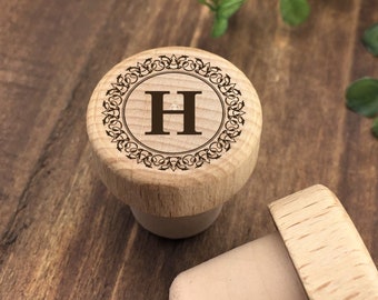 Personalized Wine Stopper - Custom Wine Stopper - Engraved Wood Wine Stopper - Wedding Favor - Wine Wedding Gift - Wine Cork - Customized