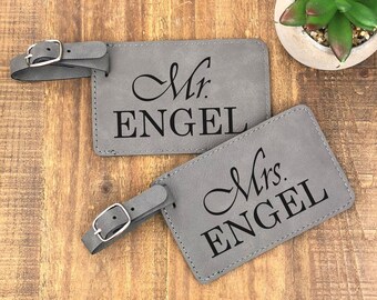 Personalized Luggage Tags - Set of 2 - Mr & Mrs Luggage Tags - Wedding Gift - Customized - Travel Tags - His and Hers Luggage Tags