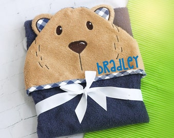 Personalized hooded towel, bath wrap, Monogrammed hooded towel, infant, toddler, baby gift, personalized, monogram, birthday gift, bear