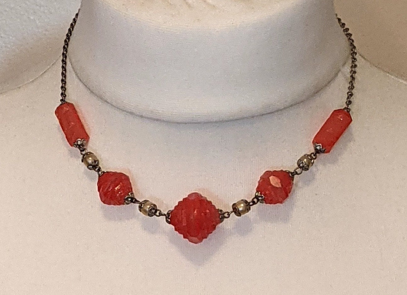 Collier Sautoir Vintage Perles Orange - Matière Pierre/verre - Occasion Porté