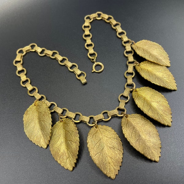 Vintage book chain large leaf antique gold tone fringe choker necklace, Miriam Haskell style