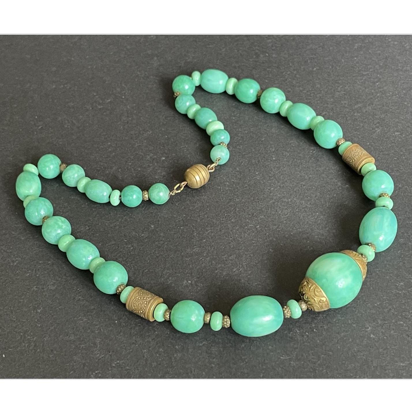 Collier Sautoir Art Déco Louis Rousselet - Perles En Pâte De Verre Verte - Années 1960 - Occasion