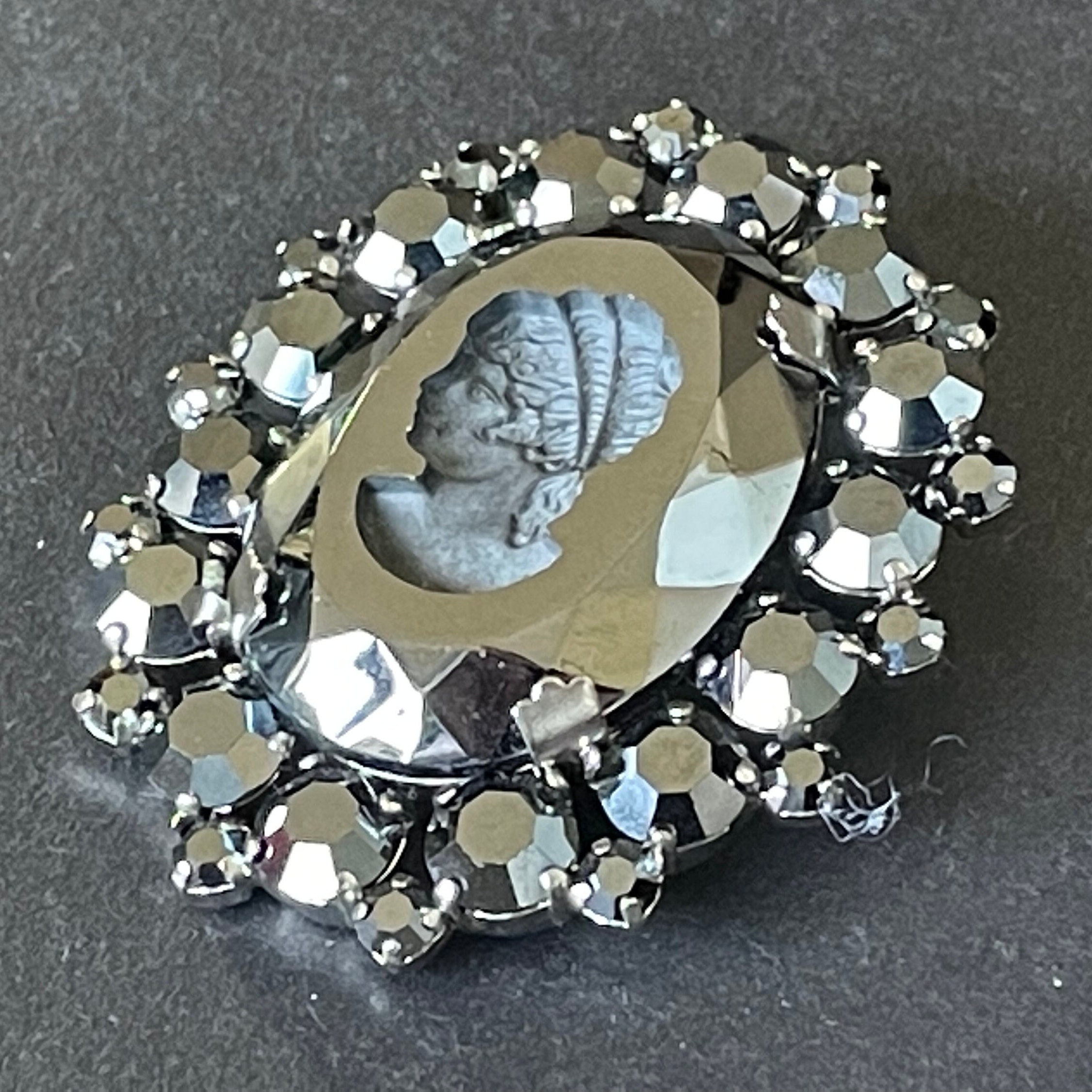 Huge Vintage Juliana D&E delizza and Elster Brooch and Pendant \'black  Diamond\' Haematite Look Rhinestones, Cameo Intaglio in Silver Tone - Etsy