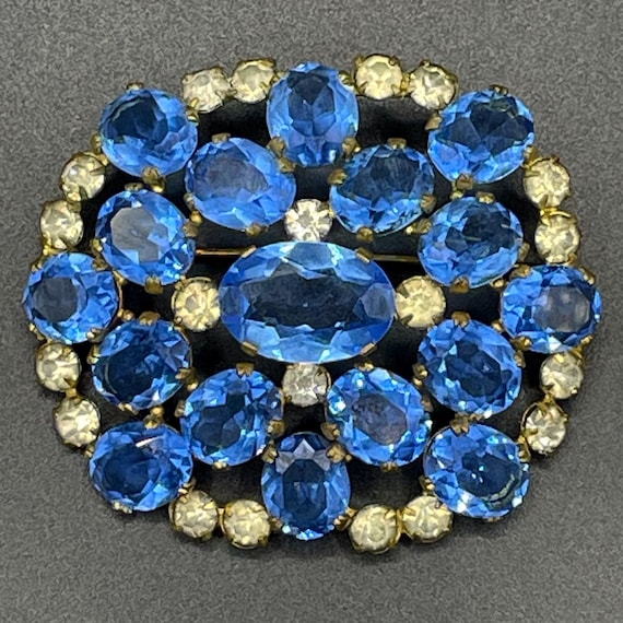 Sapphire glass brooch deco - Gem