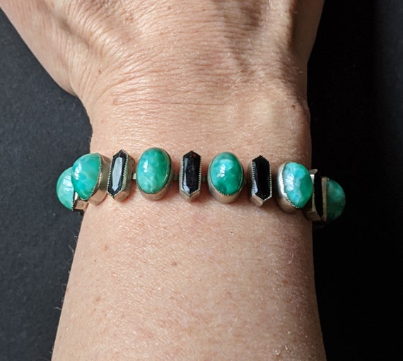 Bracelet Vintage En étain Martelé Avec Cabochons De Verre Bordeaux - Occasion