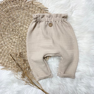 Paperbag Hose Musselin Baby Musselin Hose Baby Babyhose Musselin Sommerhose Baby Musselin Pumphose in verschiedenen Farben Bild 5