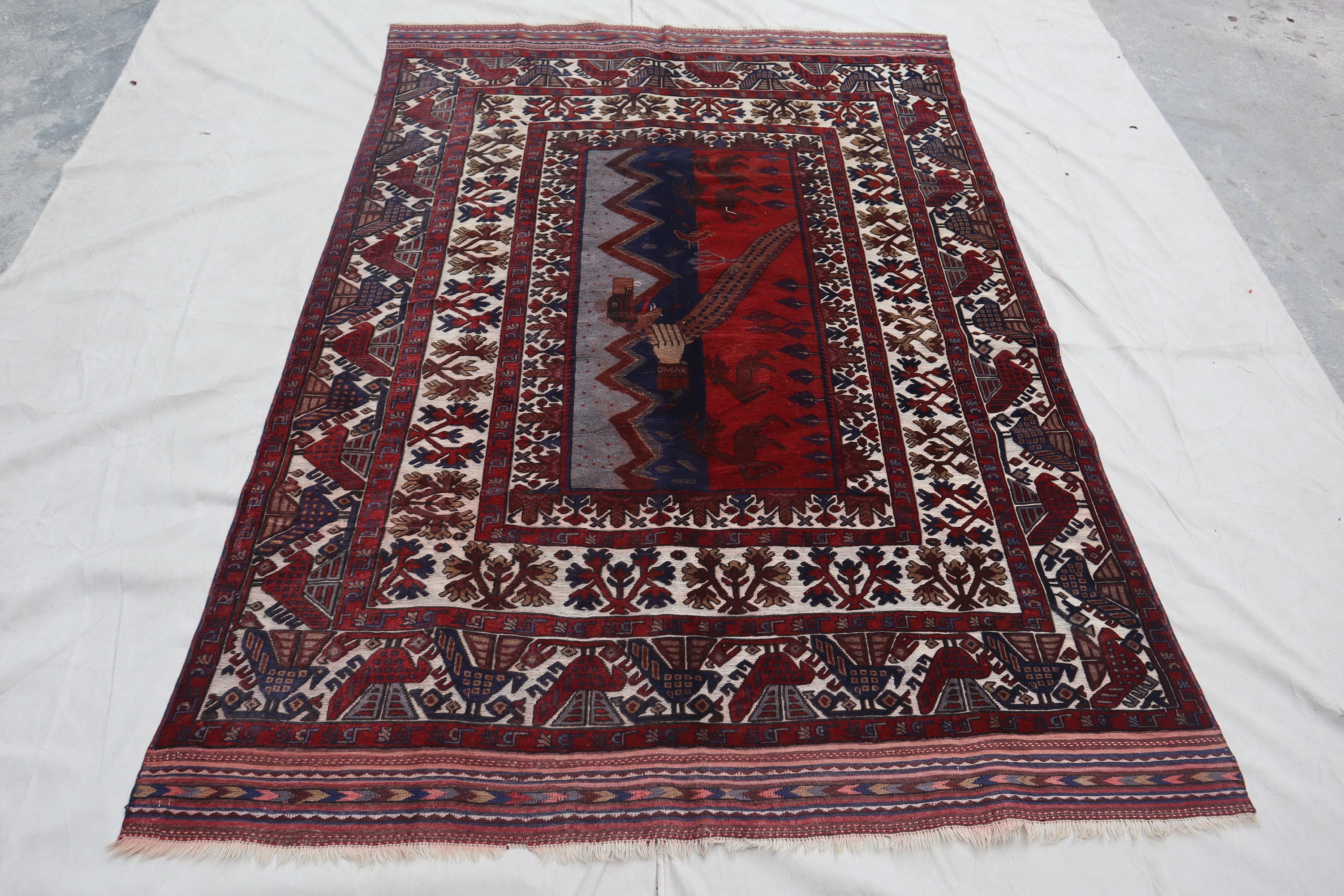 ヴィンテージ アフガニスタン ピクトリアル ラグ、6.6 x 9.1 フィート