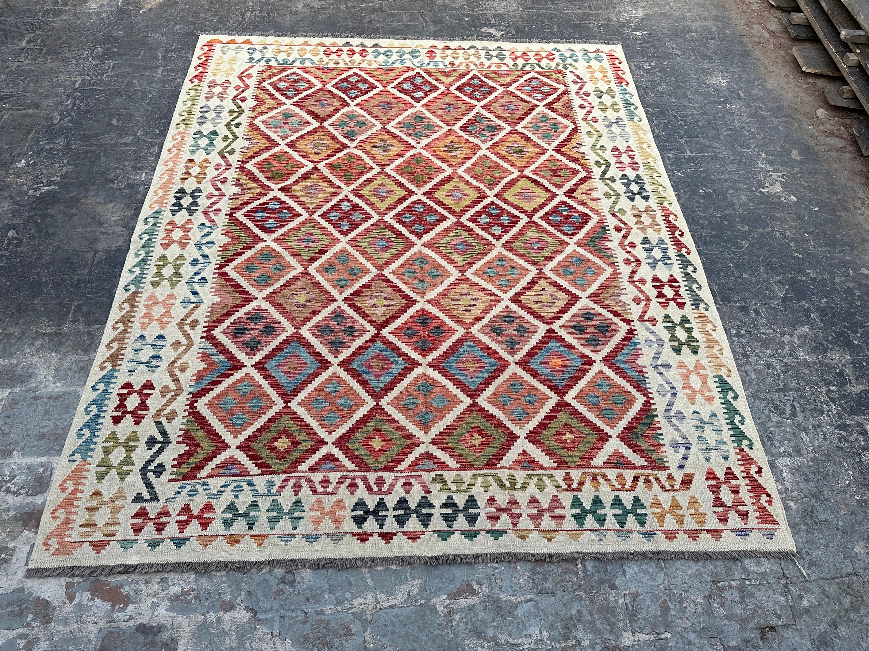 ヴィンテージ トルクメン キリム ラグ、チュビデザイン、手織りウール