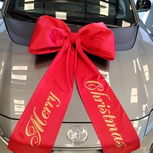 Christmas bow Giant bow Giant Christmas ribbon Car gif Christmas party Car showroom XXL Christmas bow Merry Christmas bow Merry Christmas