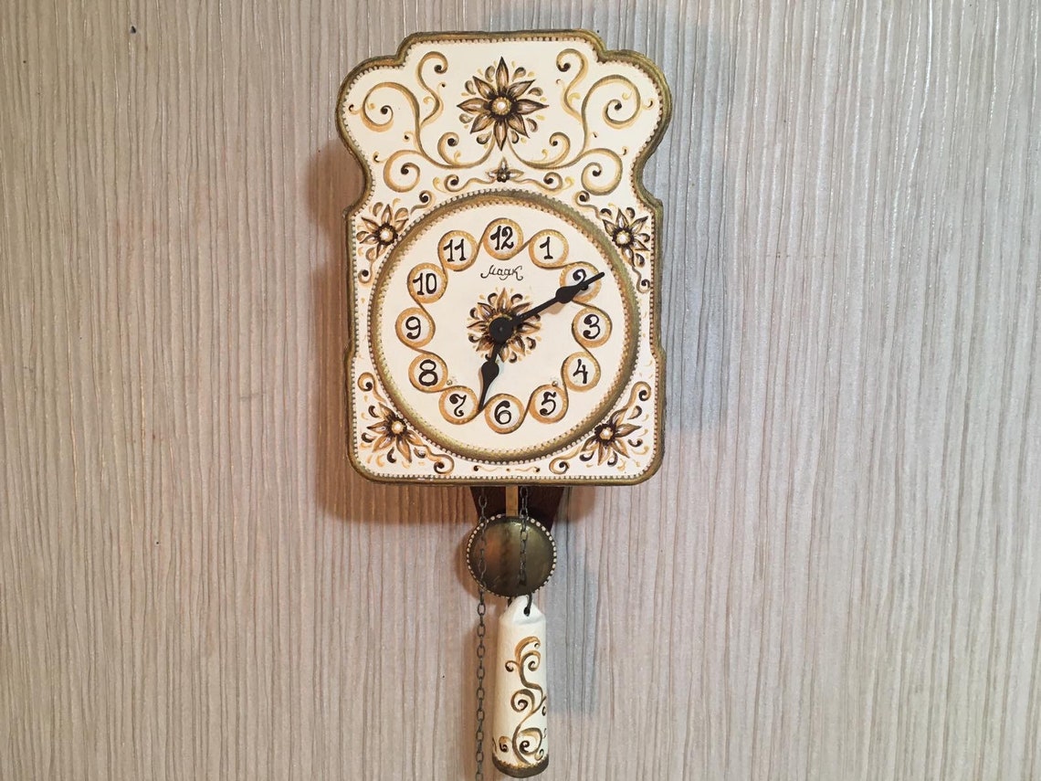 Soviet Vintage Clock USSR Clock Soviet Working Clock Etsy