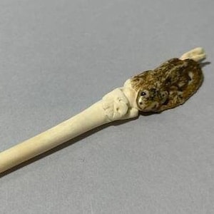 Hand carved bone hair stick, Bun holder, Hair accessories, Salamander, Hair pin, One prong hair stick, Hair pick, Hair barrette