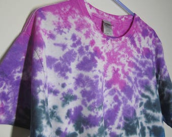 T-shirt tie-dye tinta a mano - Rosa Viola Blu Unisex