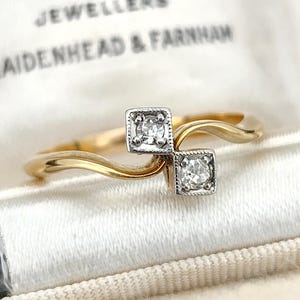 Antique 18ct Yellow Gold Diamond Two Stone Crossover Ring