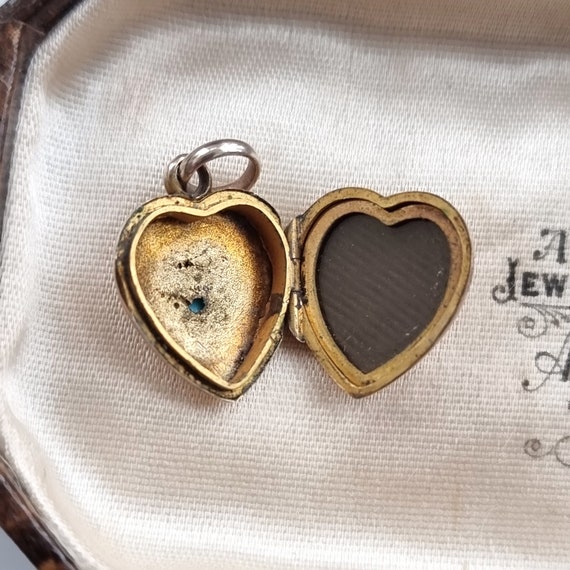 Antique 9ct Gold Turquoise and Seed Pearl Heart L… - image 6