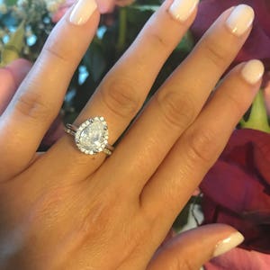 Teardrop Wedding Set-Wedding Rings-Large Teardrop Ring-Pear Engagement Ring Set-art Deco Rings-Diamond Halo Rings- engagement FREE SHIPPING