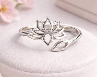 Sterling Silver Lotus Ring, Adjustable 925 Oxidized Silver Ring, Lotus Flower Ring, Adjustable Boho Meditation Ring, Gift Box LED