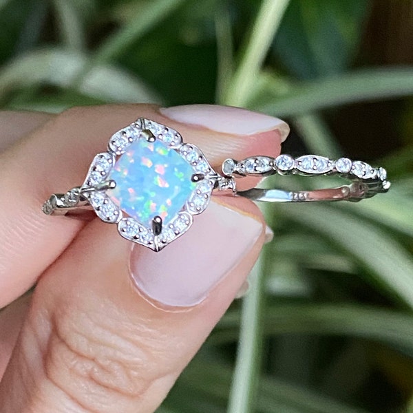 White Opal Ring - Etsy