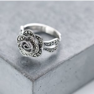 Marcasite Rose Ring: Art Deco 925 Sterling Silver Adjustable Ring