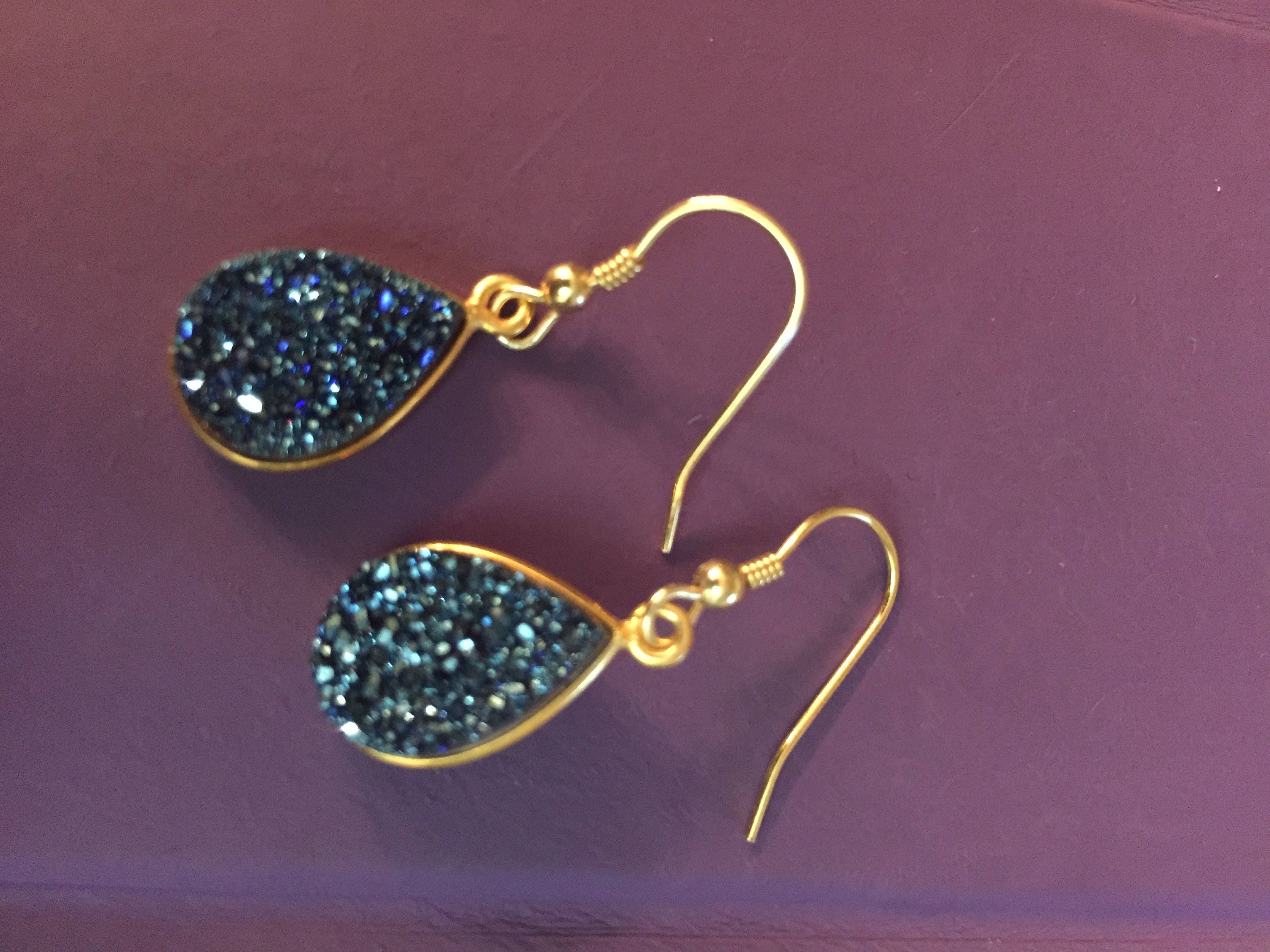 Dainty Deep Blue Druzy Earrings, Blue Druzy Studs, Dark Blue Earrings, Dark  Blue Druzy Stud Earrings, Blue Crystal Earrings 