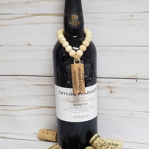 Wine Bottle Bead Necklace, Wine Bottle Decor, Hostess Gift, Wood Bead Garland, Cork Charm, Wine Gift, Wine Lover, Thank You Gift,