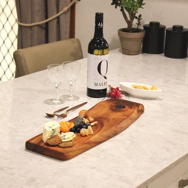 The Natural Cheese - Personalised Natural Edge Board