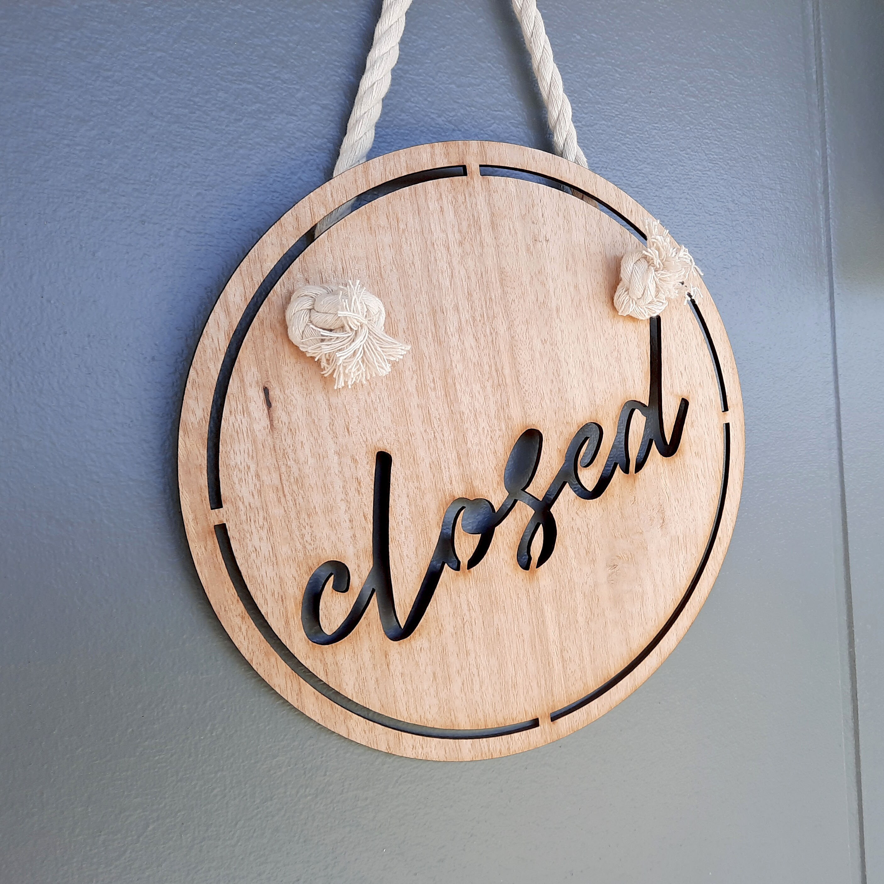 Round Modern Open and Closed Sign - Etsy