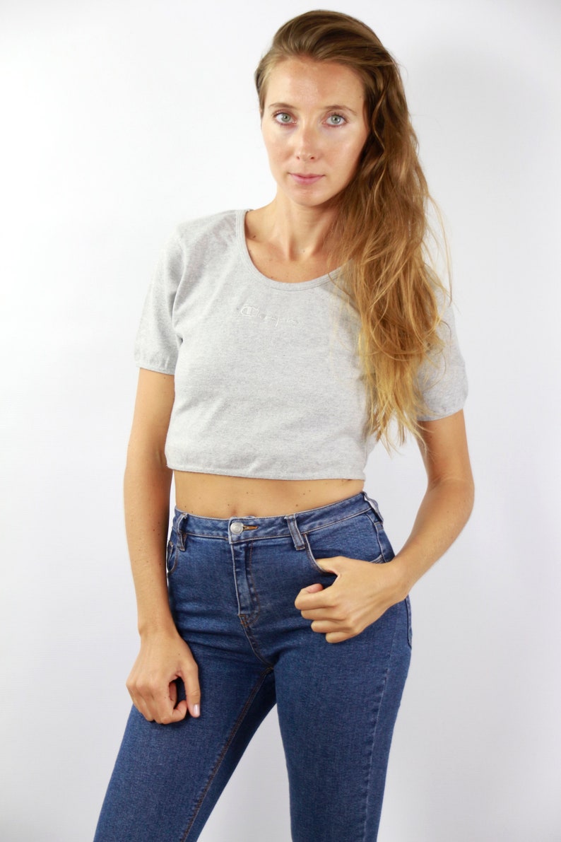 crop top champion shirt