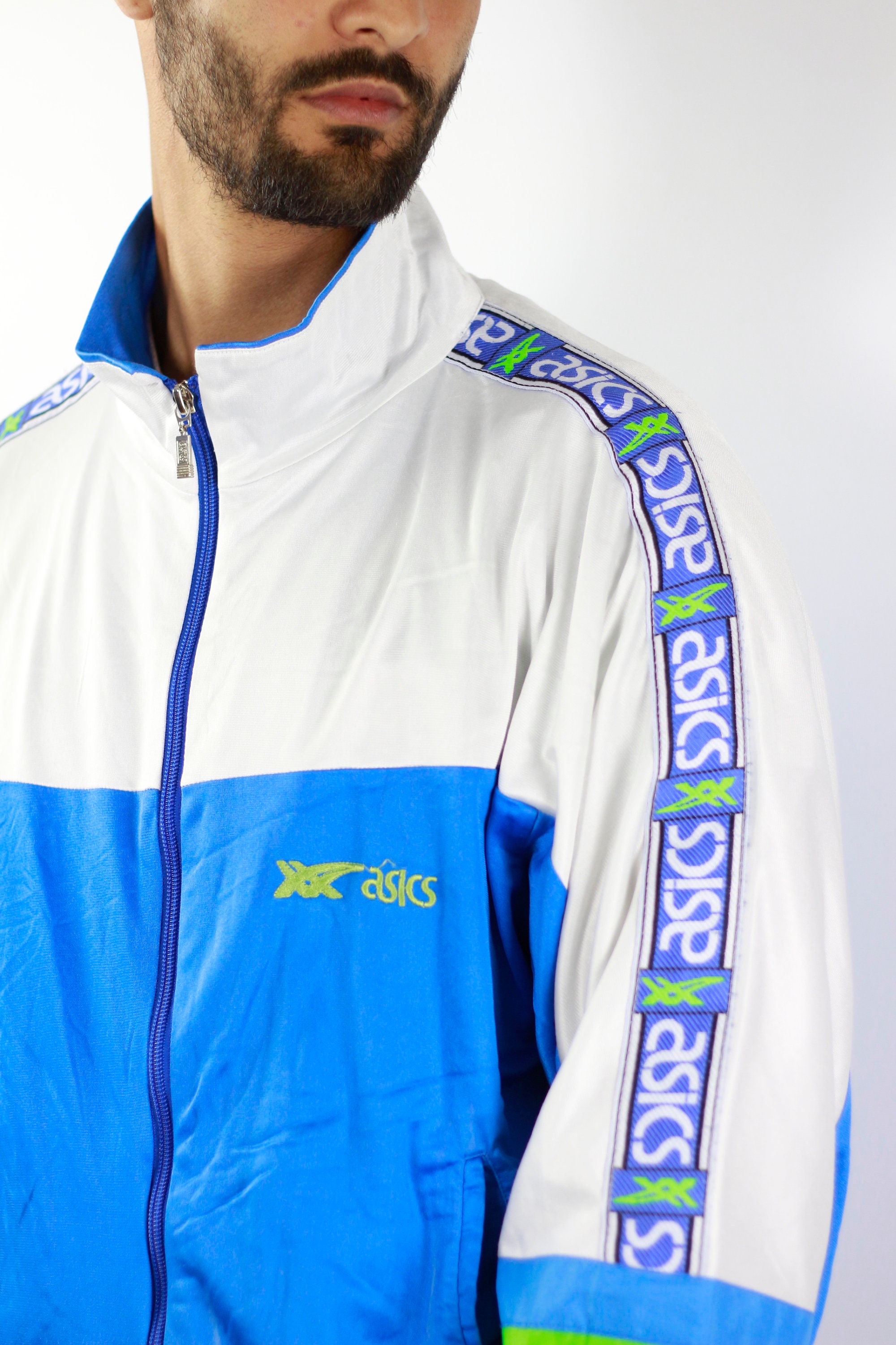 asics windbreaker vintage