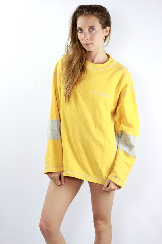 levis yellow sweater