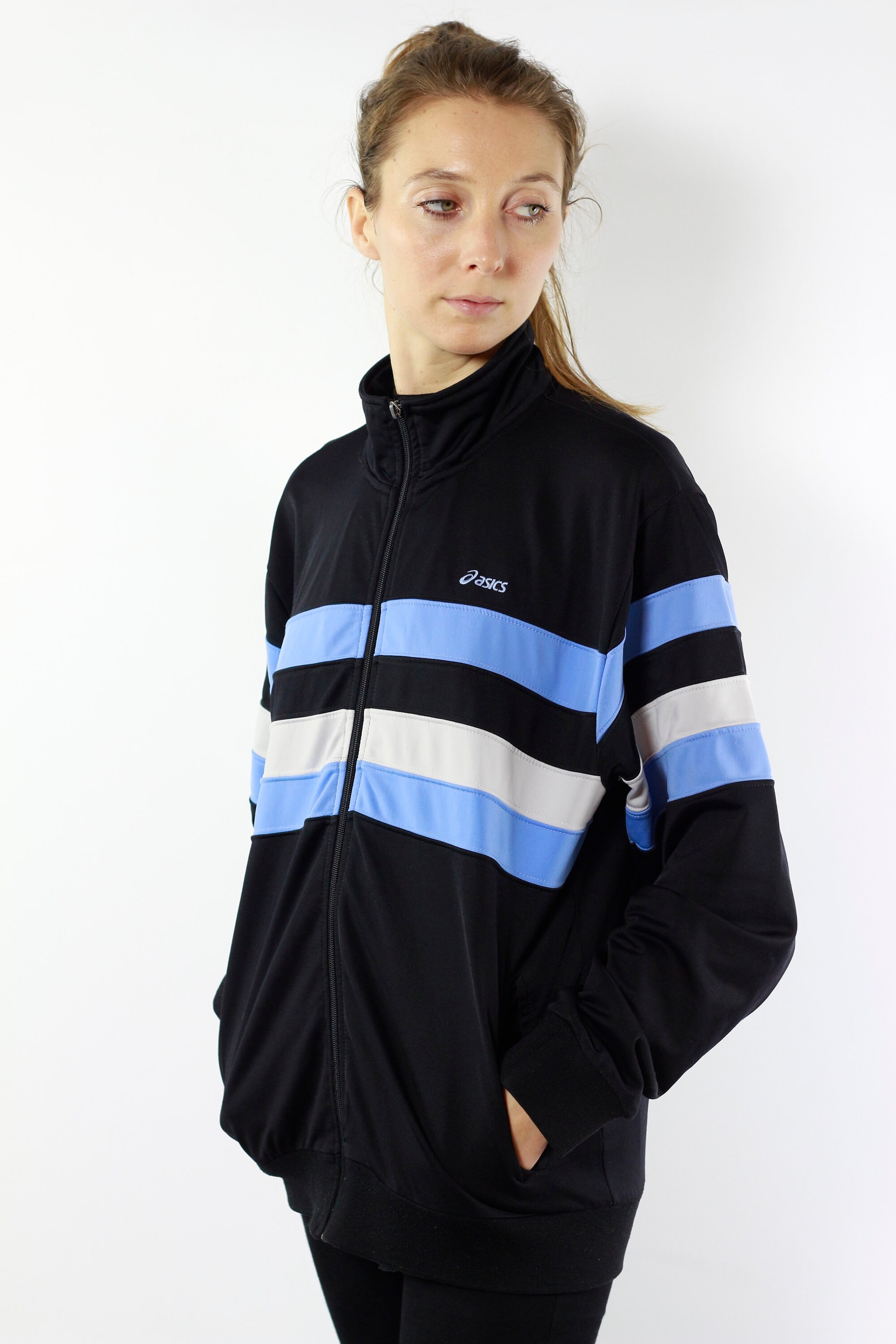 asics windbreaker jacket