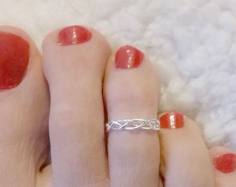 Braided Toe Ring, Silver Toe Ring, Woven Toe Ring, Toe Ring, Braid Midi Ring, Braided Knuckle Ring, Stackable Midi Ring, Silver Midi Ring