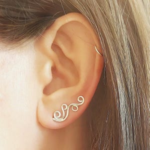 Curly Silver Ear Climber, Minimalist Handmade Ear Pin, Silver Ear climber, Minimalist Ear crawler, Ear Crawler, Silver Earring