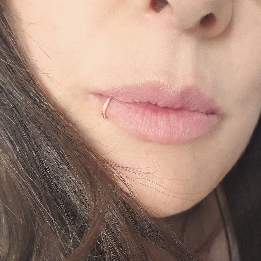 Real Lip Ring, Gold Filled Lip Ring, Gold Cartilage Hoops, Hugger