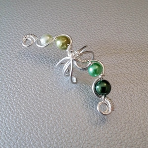 Silver Ear Cuff, Green Pearl Ear Cuff, Curly Ear Cuff, Silver Ear Wrap, No piercing earring, Fake piercing, Bohemian Ear Wrap,Nature earring