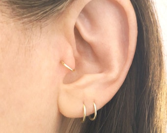 Gold Tragus Earring, Tragus Piercing, Gold Tragus Hoop, Helix Earring, Minimal Earring, Silver Sleeper, Gold Hugger Hoop, Tiny earring hoop