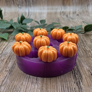 Silicone mold 7 pumpkins halloween autumn 3d 2cm for uv resin, resin, plaster, wax, soap, jesmonite, wax melt etc