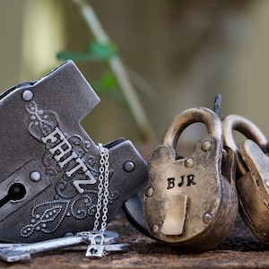 Personalized Padlock for Eternal Love: Unity Ceremony Essential