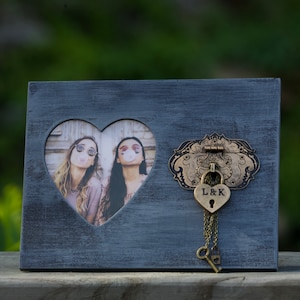 Lock Your Love Forever: Unique Wedding Ceremony Photo Frame with Wish Lock