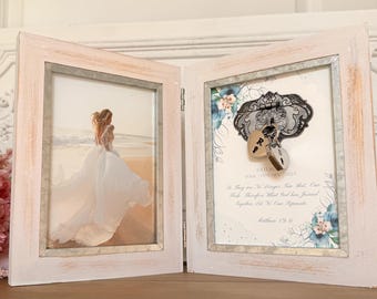 Personalized Love Lock Gift Set: Custom Photo Frame, Key Necklace