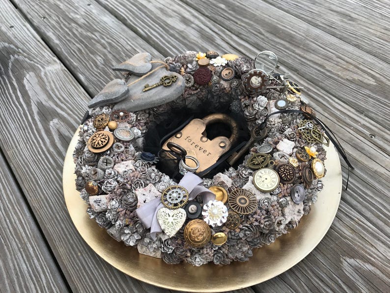 Steampunk Wedding Centerpiece With Personalized Love Lock Etsy