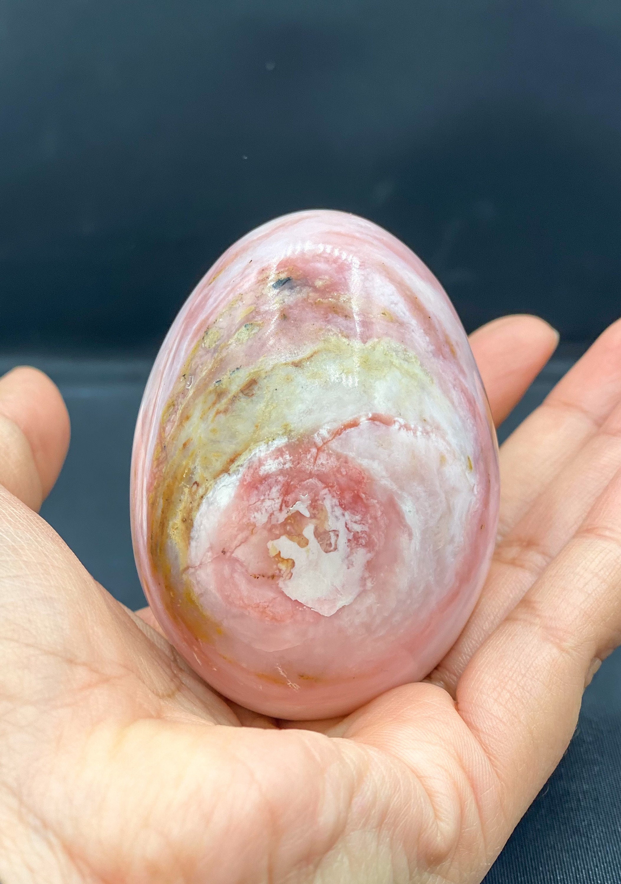 Oeuf Opale Rose , Pérou, Oeuf Sculpture Mineraux, Minérales